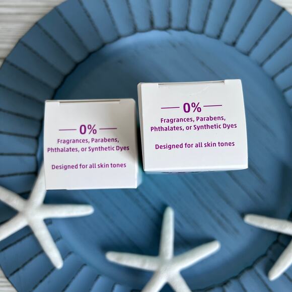 NEW dermaGeek Facial Cleanser Smoothing Serum Night Cream Skincare Set - Picture 6 of 12